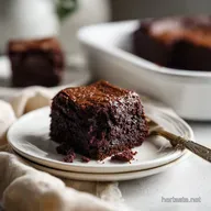 8x8 Dessert Recipe with Chocolate Brownies for 16 Servings