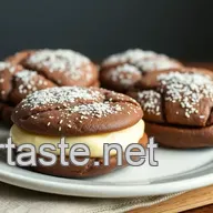 Ultimate Easy Bake Duplex Cr&egrave;me Cookies: Chocolatey Delight Awaits!