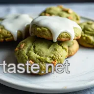 How to Bake Matcha Oatmeal Cookies with Icing: A Delicious Twist!