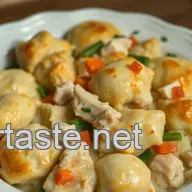 Easy & Comforting Chicken and Dumpling Casserole: A Family Favorite