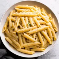Creamy OnePot Garlic Parmesan Pasta Ready in 25