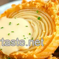 Healthy Blooming Onion with Chilli Cheese Sauce: Easy Guilt-Free Appetizer!