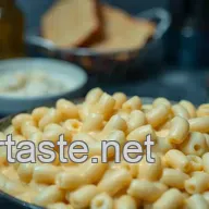Cr&egrave;me de la Mac: Creamy Macaroni and Cheese Recipe!