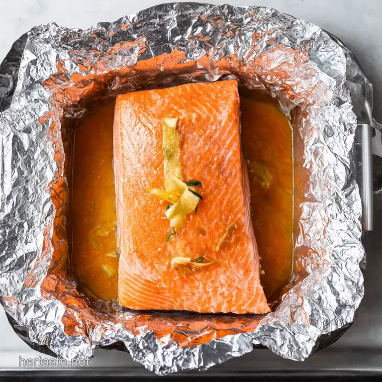 LemonGarlic Baked Salmon with Asparagus in Foil Packets Dinners Sorted