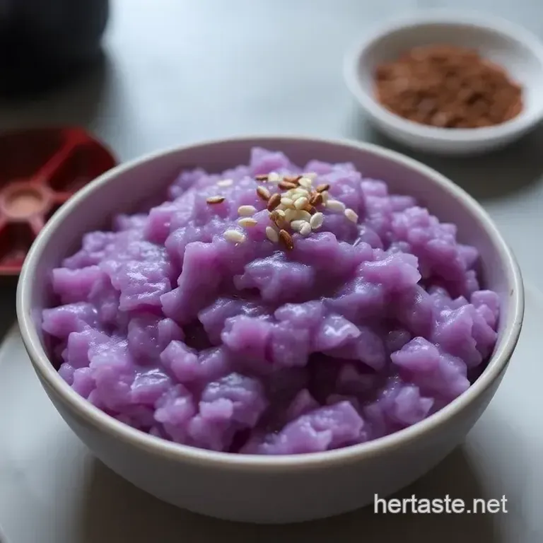 Xoi Ube: Vietnamese Purple Sticky Rice with Ube